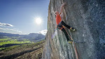 Backdrop to the movie "The Future of Climbing" #1820867