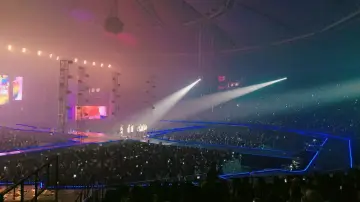 Backdrop to the movie "BTS Live: The Most Beautiful Moment in Life On Stage Epilogue Remastered" #1524098
