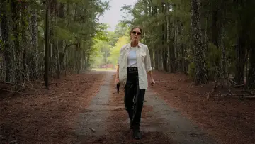 Backdrop to the movie "Heartland" #1890337