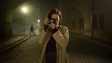 Backdrop to the movie "The Girl with the Leica" #1174929