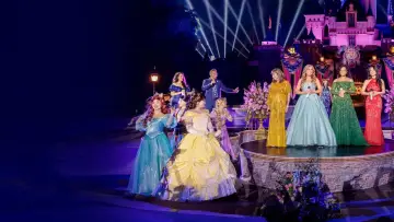 Backdrop to the movie "Disney Princess Concert: Celebrating 70 Years of Disneyland" #1524070