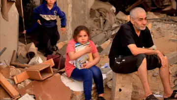 Backdrop to the movie "Inside Gaza" #1190718