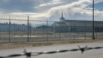 Backdrop to the movie "America