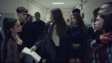 Backdrop to the movie "Classmates" #859617
