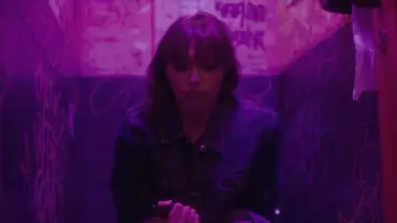 Backdrop to the movie "I