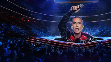 Backdrop to the movie "Sebastian Maniscalco: It Ain