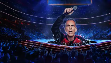 Backdrop to the movie "Sebastian Maniscalco: It Ain
