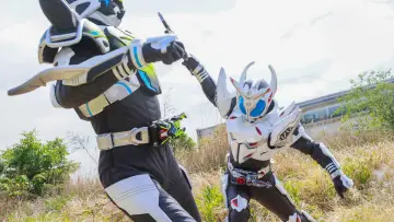 Backdrop to the movie "Kamen Rider Kabuto 20th: ​​The One Who Inherits the Heavens" #1591098
