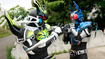 Backdrop to the movie "Kamen Rider Kabuto 20th: ​​The One Who Inherits the Heavens" #1591102