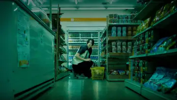Backdrop to the movie "The Convenience Store" #536819