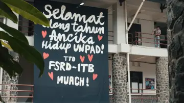 Backdrop to the movie "Dilan ITB 1997" #817780