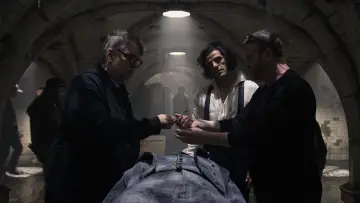 Backdrop to the movie "Frankenstein: The Anatomy Lesson" #662310