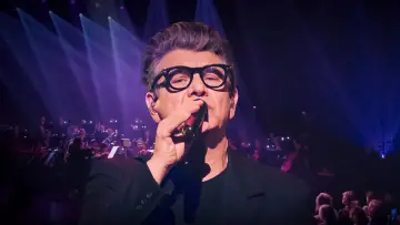 Marc Lavoine, le concert pop-symphonique à la Seine Musicale Poster