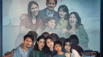 Yang Lain Boleh Hilang Asal Kau Jangan Poster