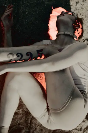 [MV] Poster