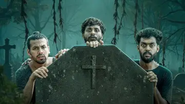 Backdrop to the movie "Kanimangalam Kovilakam" #1139994