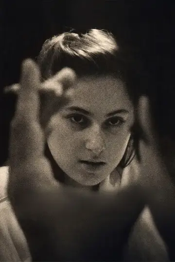 Poster to the movie "Queen of Chess" #513077