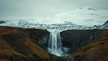 Backdrop to the movie "Time and Water" #1212143