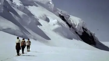 Backdrop to the movie "Time and Water" #1212144