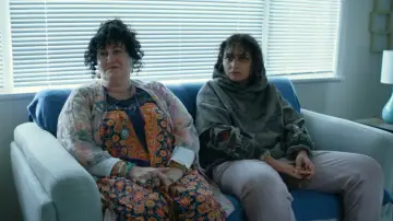 Backdrop to the movie "Mum, I