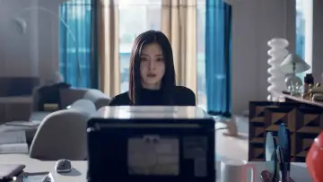 Backdrop to the movie "CODE : G" #1184026