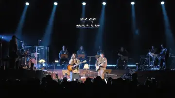 Backdrop to the movie "Brent Forever: Live From Brooklyn Paramount" #1641681