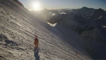 Backdrop to the movie "Everest: The Other Side" #1615529