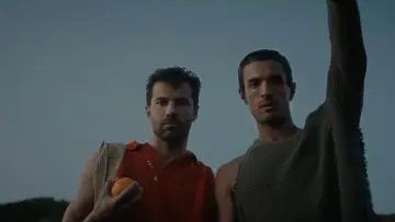 Backdrop to the movie "I