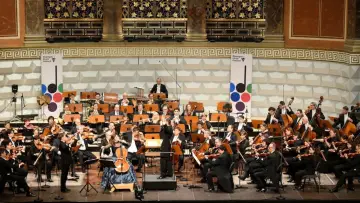 Backdrop to the movie "Rheingau Musik Festival 2025 - Renaud Capuçon und Julia Hagen spielen Brahms" #1836438
