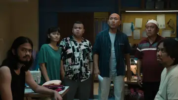 Backdrop to the movie "Gak Ada Matinya!" #1433352