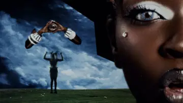 Backdrop to the movie "Fashion Designa" #1149602