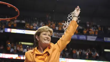 Backdrop to the movie "Breaking Glass: The Pat Summitt Story" #772050