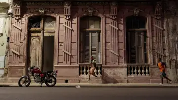 Backdrop to the movie "Cuba After Castro" #801092