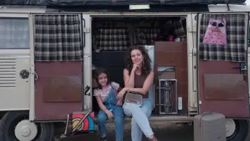 Backdrop to the movie "Eu, a Kombi e a Garotinha que Encontrei no Meio do Caminho" #1527966
