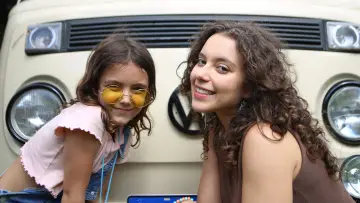 Backdrop to the movie "Eu, a Kombi e a Garotinha que Encontrei no Meio do Caminho" #1527983