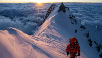 Backdrop to the movie "Savage Mountain" #1203549