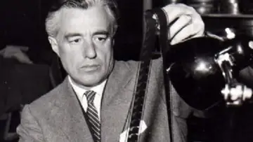 Backdrop to the movie "Vittorio De Sica: Staging Life" #820928