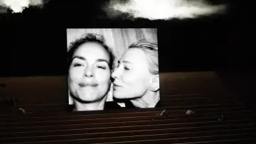 Backdrop to the movie "National Theatre Live: Electra/Persona" #1652401