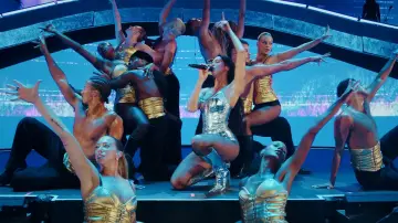 Backdrop to the movie "Dua Lipa: Live from Mexico" #816825