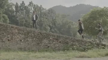 Backdrop to the movie "Lau Kumude Hidyo Hero Banna" #1187118