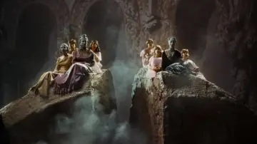 Backdrop to the movie "Parsifal" #1192603