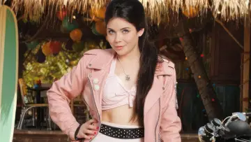 Backdrop to the movie "Teen Beach Movie" #939557
