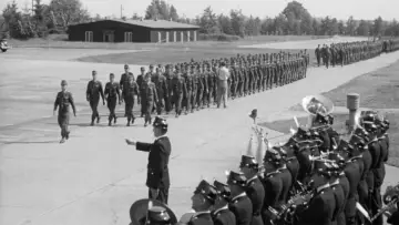 Backdrop to the movie "Kriegstüchtig? 70 Jahre Bundeswehr" #1143410