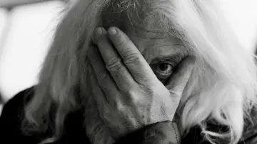 Backdrop to the movie "Robert Richardson: The White Devil" #1212475