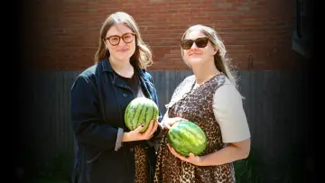 Backdrop to the movie "Watermelon" #1527950
