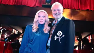 Backdrop to the movie "Madonna + Graham" #912490