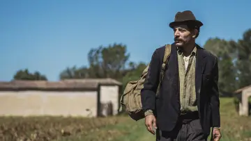 Giovannino Guareschi - Non muoio neanche se mi ammazzano Poster
