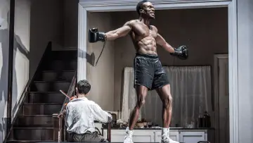 Backdrop to the movie "National Theatre Live: Golden Boy" #1773205