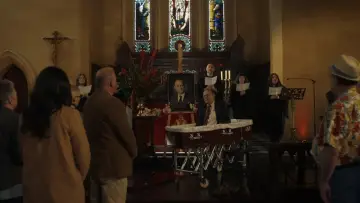 Backdrop to the movie "A Retirement" #1148824