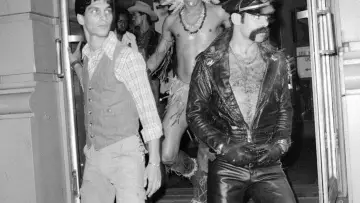 Backdrop to the movie "YMCA - Die Erfindung der Village People" #956162